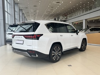 фото Lexus LX IV 2024