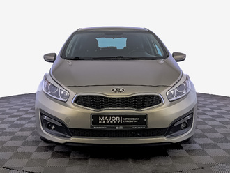 фото Kia Cee`d II 2017