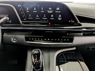 фото Cadillac Escalade V (GMT T1XX) 2023