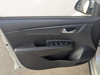 фото Kia Rio X 2020
