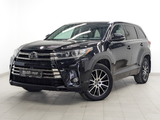 фото Toyota Highlander III 2018