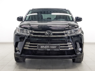 фото Toyota Highlander III 2018