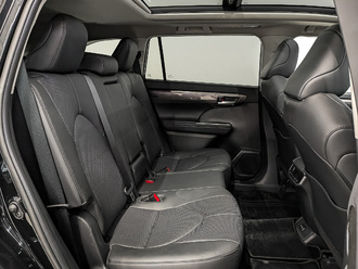 фото Toyota Highlander IV 2024