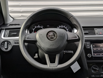 Фото Skoda Rapid с пробегом