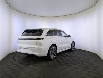 фото Lixiang (Li Auto) L6 2024