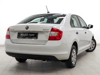 фото Skoda Rapid 2017
