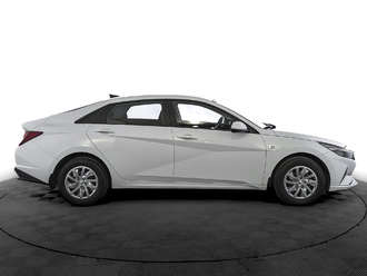 фото Hyundai Elantra VII 2021