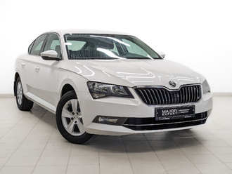 фото Skoda Superb III 2017