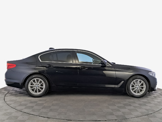 фото BMW 5 (G30/F90) 2020