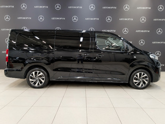 фото Peugeot Traveller 2020
