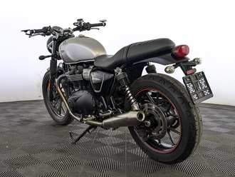 фото Street Twin 2016