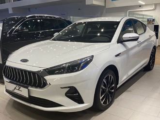 фото JAC J7 2023