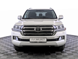 фото Toyota Land Cruiser 200 2020