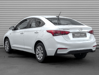Фото Hyundai Solaris с пробегом