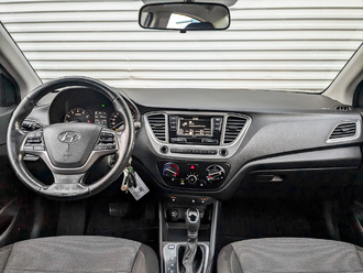 Фото Hyundai Solaris с пробегом