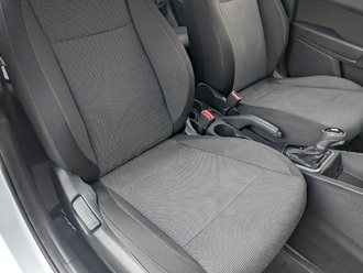 Фото Hyundai Solaris с пробегом