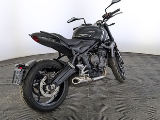 фото Trident 660 2022