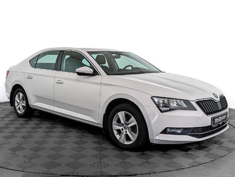 фото Skoda Superb III 2017