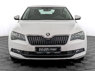 фото Skoda Superb III 2017