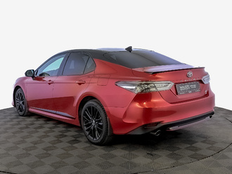 Toyota Camry с пробегом в автосалоне Форис Авто