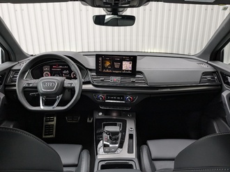 фото Audi Q5 (B9) 2024