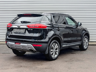 Фото Geely Atlas с пробегом
