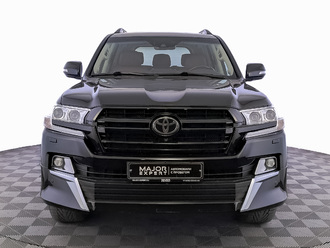 фото Toyota Land Cruiser 200 2016