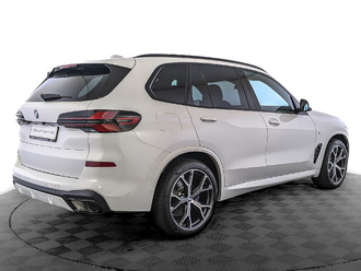 фото BMW X5 (G05/F95) 2023