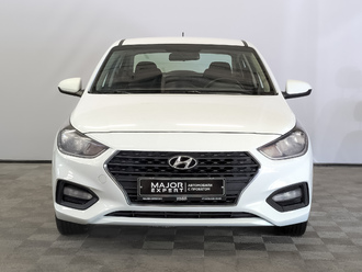 фото Hyundai Solaris II 2017