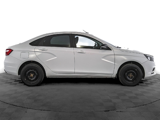 фото Lada Vesta 2021