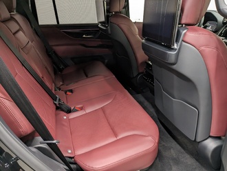 фото Lexus LX IV 2024