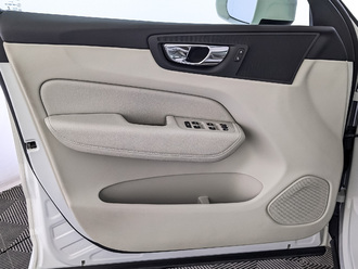 фото Volvo XC60 2018 с пробегом