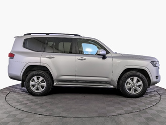 фото Toyota Land Cruiser 300 2022