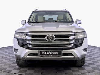 фото Toyota Land Cruiser 300 2022