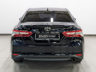 фото Toyota Camry VIII 2019