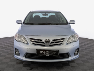 фото Toyota Corolla X 2011