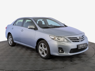 фото Toyota Corolla X 2011