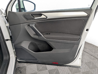 фото Volkswagen Tiguan II 2021