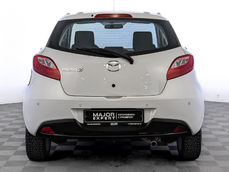 Mazda 2 с пробегом в автосалоне Форис Авто