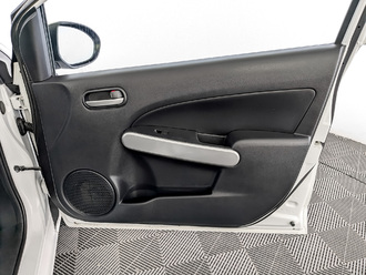 Mazda 2 с пробегом в автосалоне Форис Авто