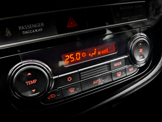 Фото Mitsubishi Outlander с пробегом