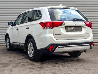 Mitsubishi Outlander с пробегом в автосалоне Форис Авто