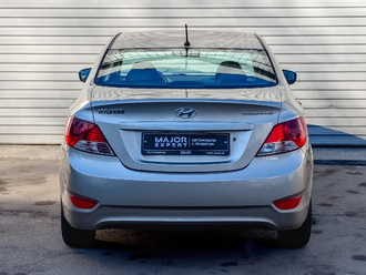 Фото Hyundai Solaris с пробегом