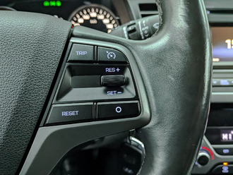 Фото Hyundai Elantra с пробегом