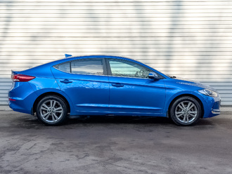 Фото Hyundai Elantra с пробегом