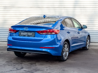 Фото Hyundai Elantra с пробегом