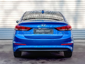 Фото Hyundai Elantra с пробегом