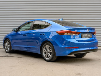 Фото Hyundai Elantra с пробегом