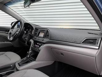 Фото Hyundai Elantra с пробегом