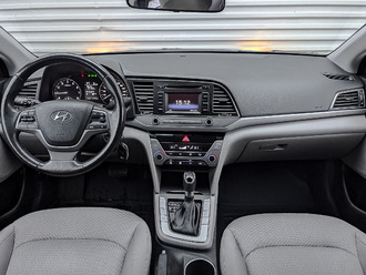 Фото Hyundai Elantra с пробегом